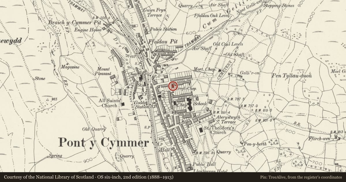 Ordnance Survey six-inch map, 2nd edition (1888–1913) covering the location of United Reformed Church including vestry wing, Garw Valley, Bridgend, with a pin at the register's coordinates