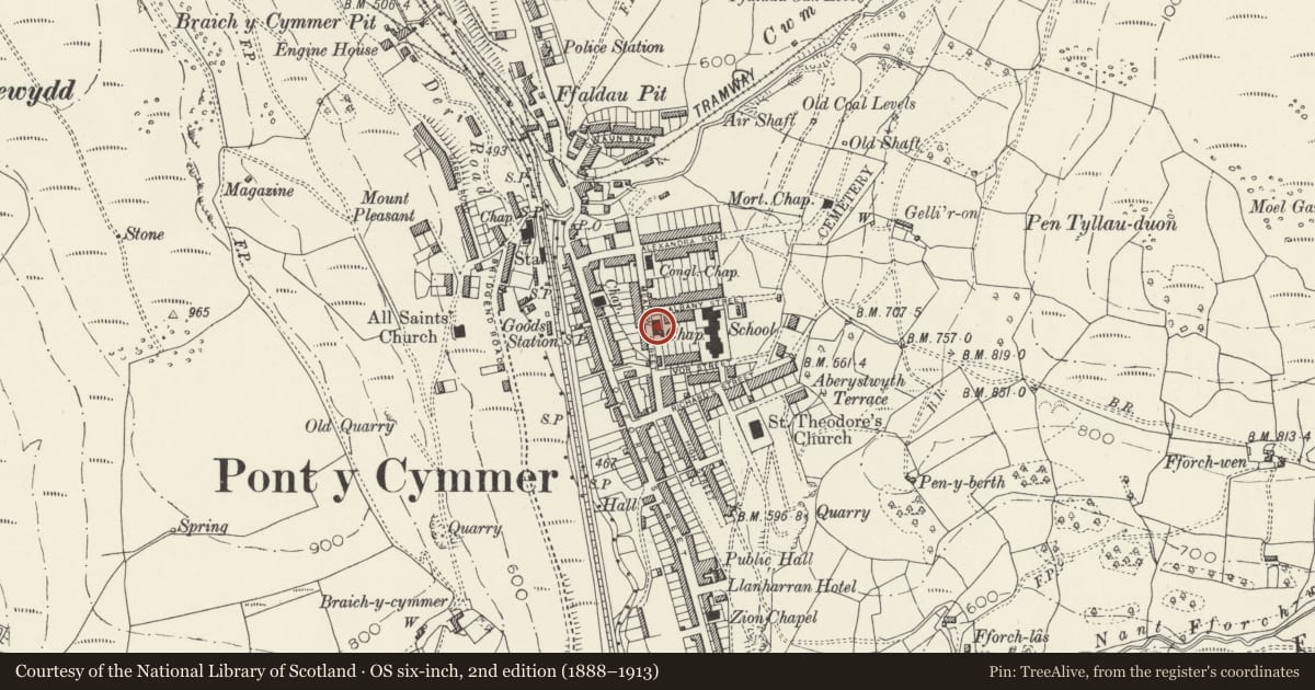 Ordnance Survey six-inch map, 2nd edition (1888–1913) covering the location of Tabernacl Capel yr Annibynwyr (Welsh Independent) including vestry wing, Garw Valley, Bridgend, with a pin at the register's coordinates