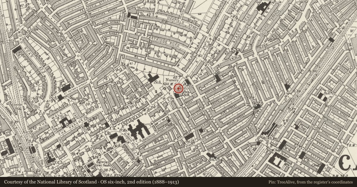 Ordnance Survey six-inch map, 2nd edition (1888–1913) covering the location of Mile Stone at Library, Adamsdown, Cardiff, with a pin at the register's coordinates