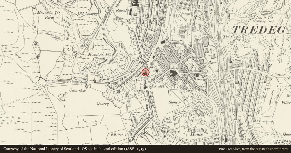 Ordnance Survey six-inch map, 2nd edition (1888–1913) covering the location of Harcourt Terrace Wesleyan Methodist Chapel, including schoolroom and front railings, Tredegar, Blaenau Gwent, with a pin at the register's coordinates