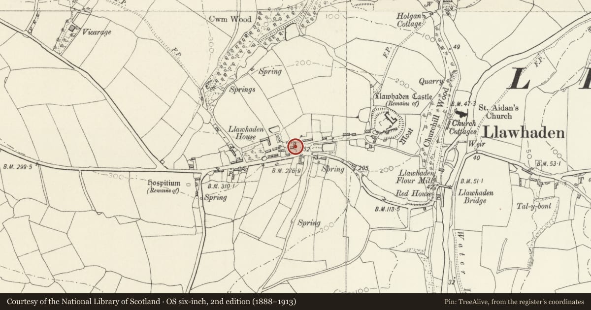 Ordnance Survey six-inch map, 2nd edition (1888–1913) covering the location of Gatepiers and gates at Llawhaden House, Pembrokeshire, with a pin at the register's coordinates