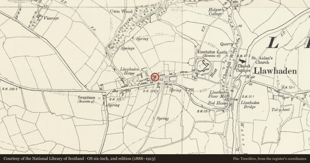 Ordnance Survey six-inch map, 2nd edition (1888–1913) covering the location of Stables and Loft at Llawhaden House, Pembrokeshire, with a pin at the register's coordinates