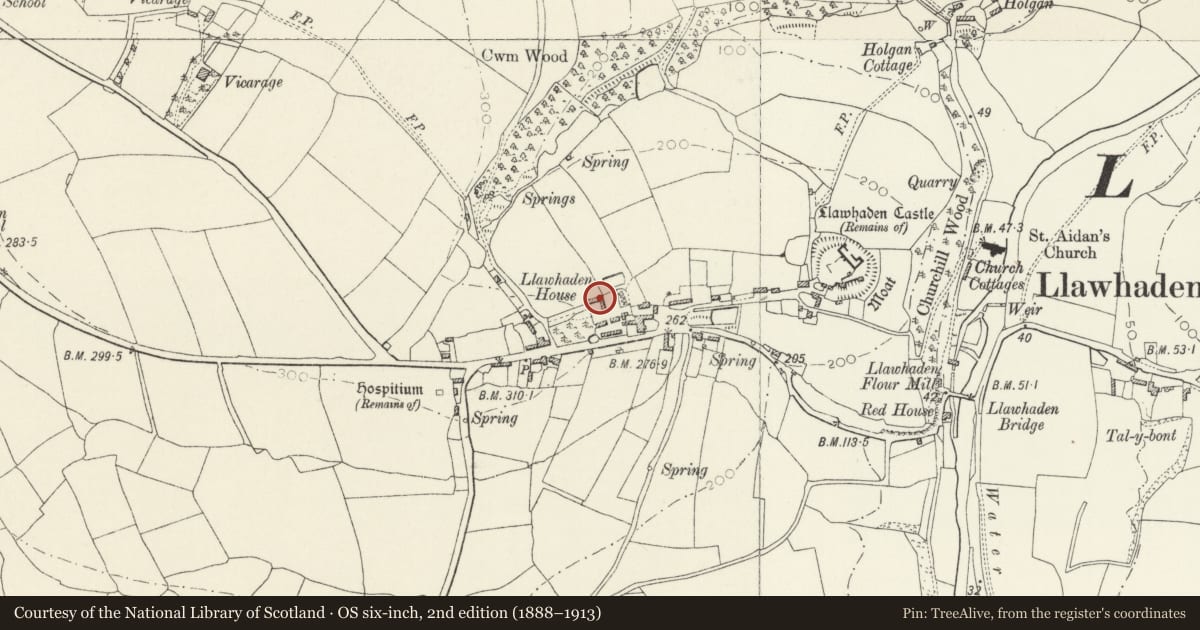 Ordnance Survey six-inch map, 2nd edition (1888–1913) covering the location of Cowhouse Range at Llawhaden House, Pembrokeshire, with a pin at the register's coordinates