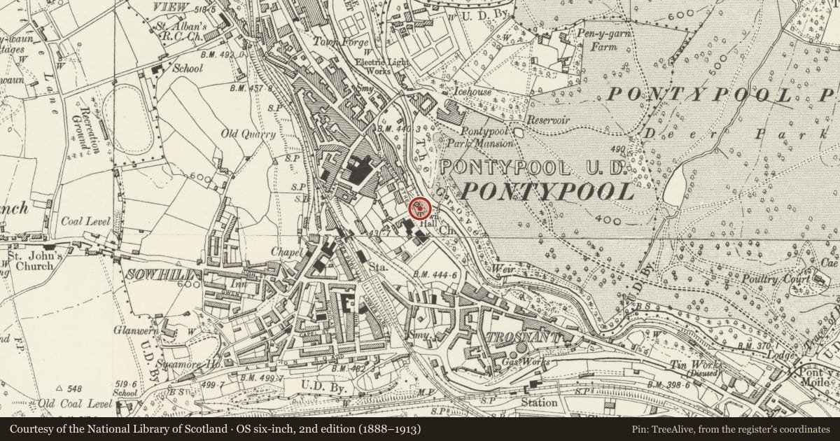 Ordnance Survey six-inch map, 2nd edition (1888–1913) covering the location of Pontypool Public Library, Pontymoile, Torfaen, with a pin at the register's coordinates