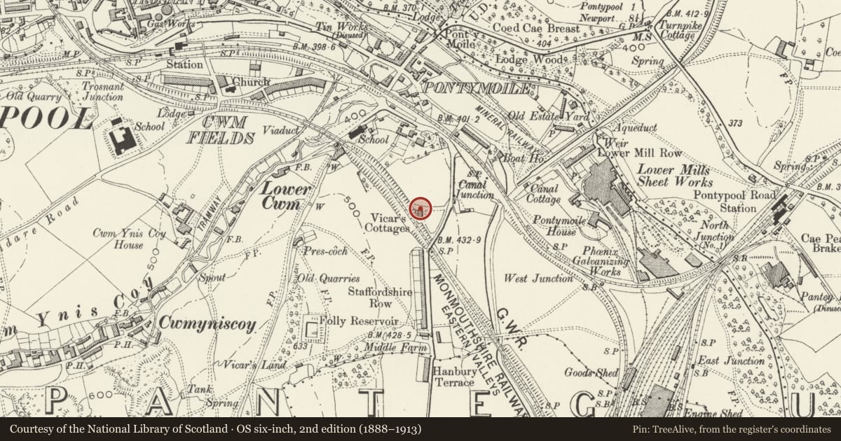 Ordnance Survey six-inch map, 2nd edition (1888–1913) covering the location of 1 Vicar's Cottages, Pontymoile, Torfaen, with a pin at the register's coordinates