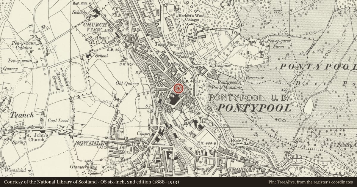 Ordnance Survey six-inch map, 2nd edition (1888–1913) covering the location of 6 Commercial Street, Pontymoile, Torfaen, with a pin at the register's coordinates