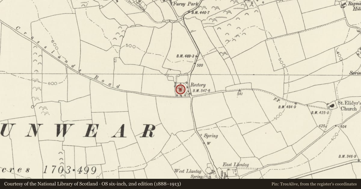 Ordnance Survey six-inch map, 2nd edition (1888–1913) covering the location of Crunwere House, Amroth, Pembrokeshire, with a pin at the register's coordinates