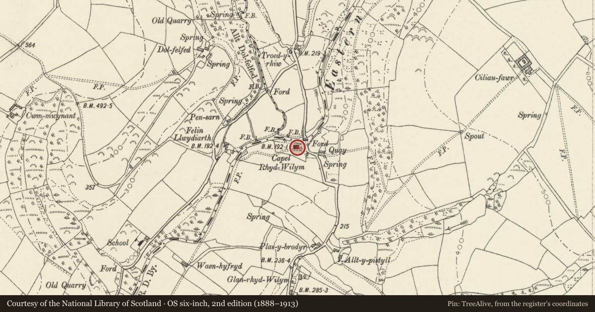 Ordnance Survey six-inch map, 2nd edition (1888–1913) covering the location of Rhydwilym Baptist Chapel, Clynderwen, Pembrokeshire, with a pin at the register's coordinates