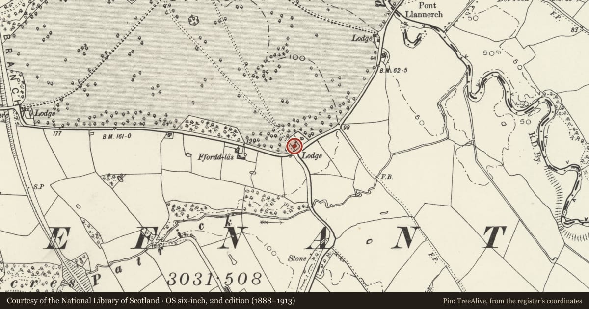 Ordnance Survey six-inch map, 2nd edition (1888–1913) covering the location of Middle Lodge, Trefnant, Denbighshire, with a pin at the register's coordinates