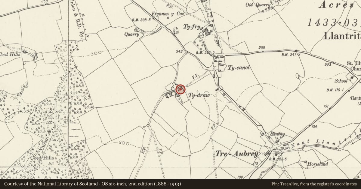 Ordnance Survey six-inch map, 2nd edition (1888–1913) covering the location of Ty-draw Farmhouse, Llancarfan, Vale of Glamorgan, with a pin at the register's coordinates