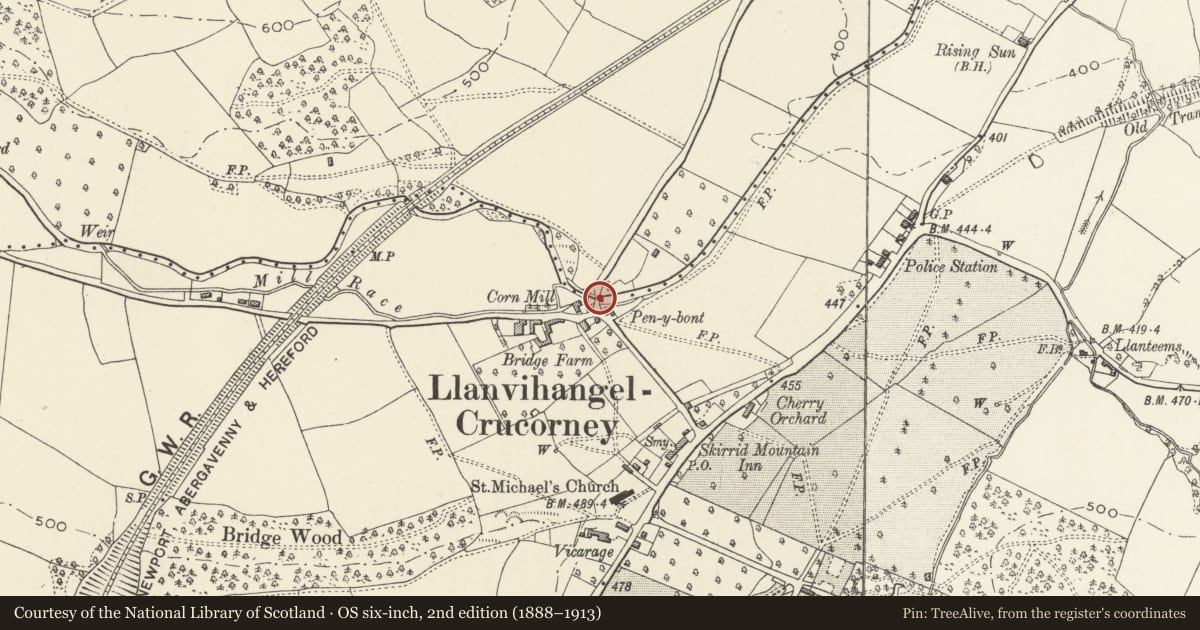 Ordnance Survey six-inch map, 2nd edition (1888–1913) covering the location of Pen-y-bont Bridge, Crucorney, Monmouthshire, with a pin at the register's coordinates