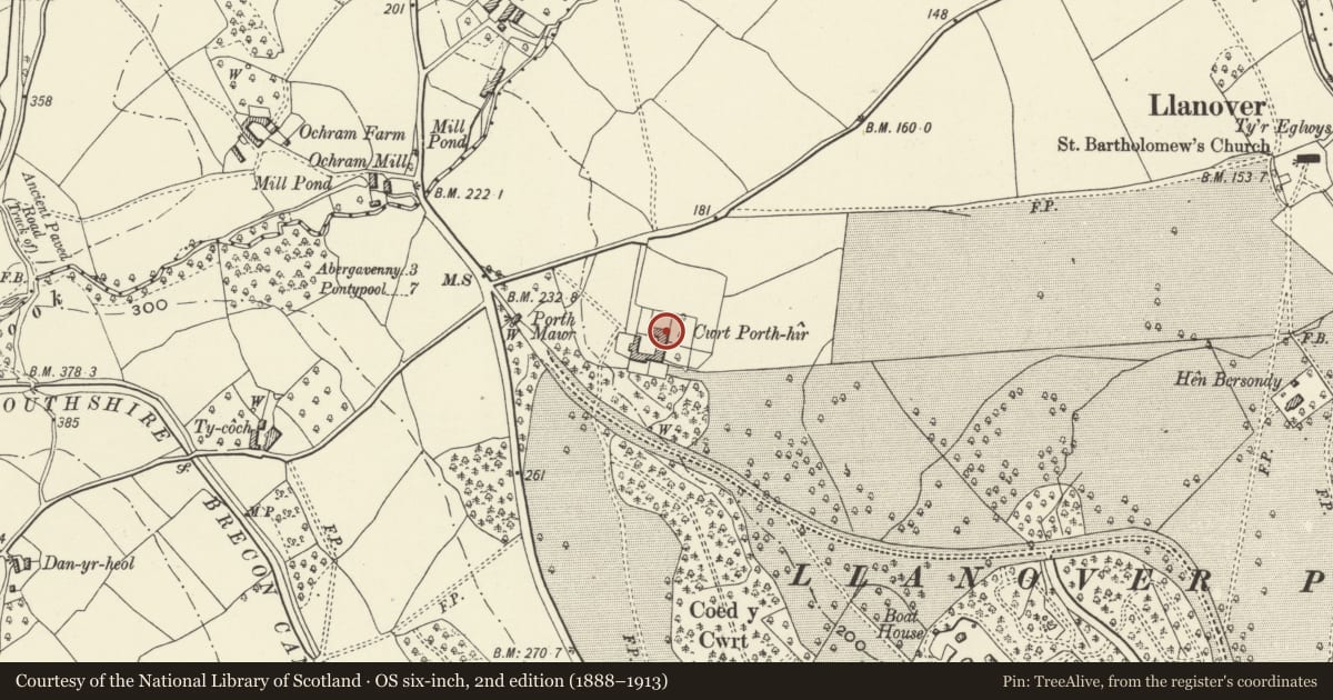 Ordnance Survey six-inch map, 2nd edition (1888–1913) covering the location of Court Farm and Court Farm Cottage, Goetre Fawr, Monmouthshire, with a pin at the register's coordinates