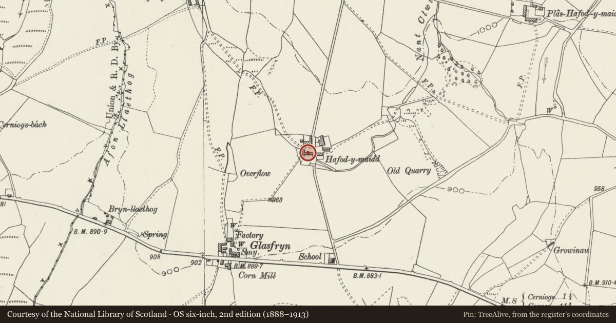 Ordnance Survey six-inch map, 2nd edition (1888–1913) covering the location of Hafod y Maidd Farmhouse including attached farm building at the W end, Cerrigydrudion, Conwy, with a pin at the register's coordinates