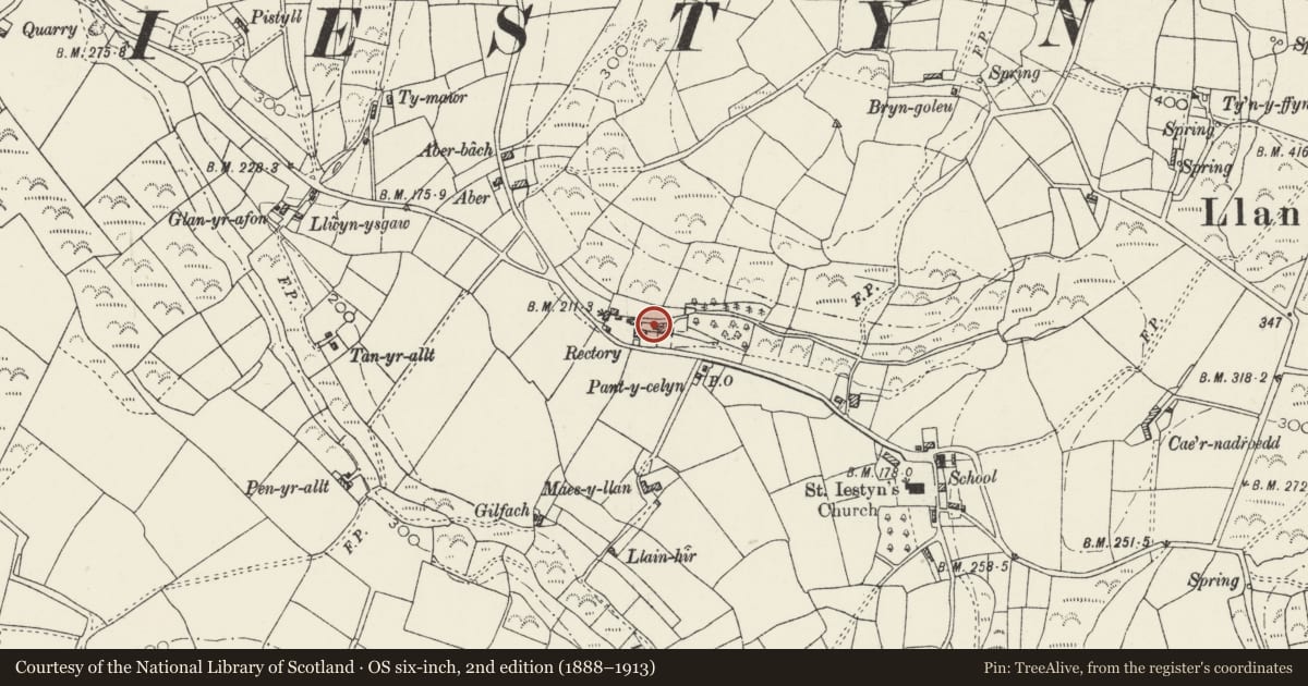Ordnance Survey six-inch map, 2nd edition (1888–1913) covering the location of Rectory Cottage, Tudweiliog, Gwynedd, with a pin at the register's coordinates