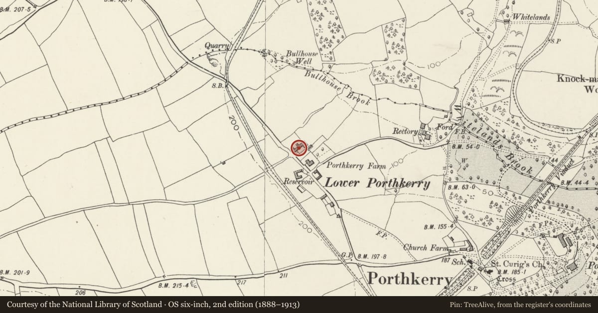 Ordnance Survey six-inch map, 2nd edition (1888–1913) covering the location of Lower Porthkerry Farmhouse, Rhoose, Vale of Glamorgan, with a pin at the register's coordinates
