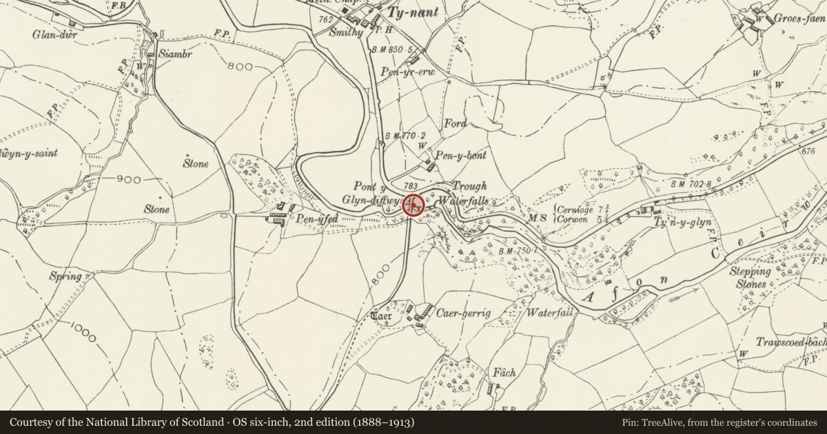 Ordnance Survey six-inch map, 2nd edition (1888–1913) covering the location of Pont Glyn-diffwys, Llangwm, Conwy, with a pin at the register's coordinates