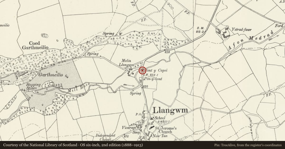 Ordnance Survey six-inch map, 2nd edition (1888–1913) covering the location of Pont-y-capel, Llangwm, Conwy, with a pin at the register's coordinates