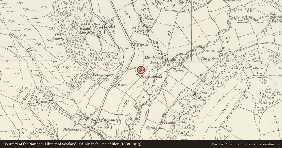 Ordnance Survey six-inch map, 2nd edition (1888–1913) covering the location of Pen-y-clawdd Farmhouse, Llantysilio, Denbighshire, with a pin at the register's coordinates