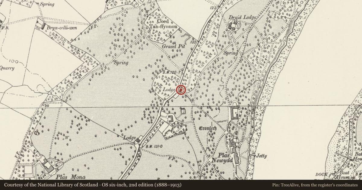 Ordnance Survey six-inch map, 2nd edition (1888–1913) covering the location of West Lodge, Plas Newydd, Llanddaniel Fab, Isle of Anglesey, with a pin at the register's coordinates