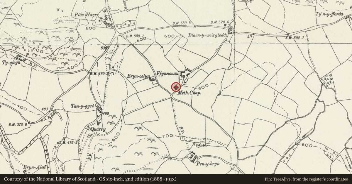 Ordnance Survey six-inch map, 2nd edition (1888–1913) covering the location of Chapel and Manse at Fynhonnau, Llannefydd, Conwy, with a pin at the register's coordinates