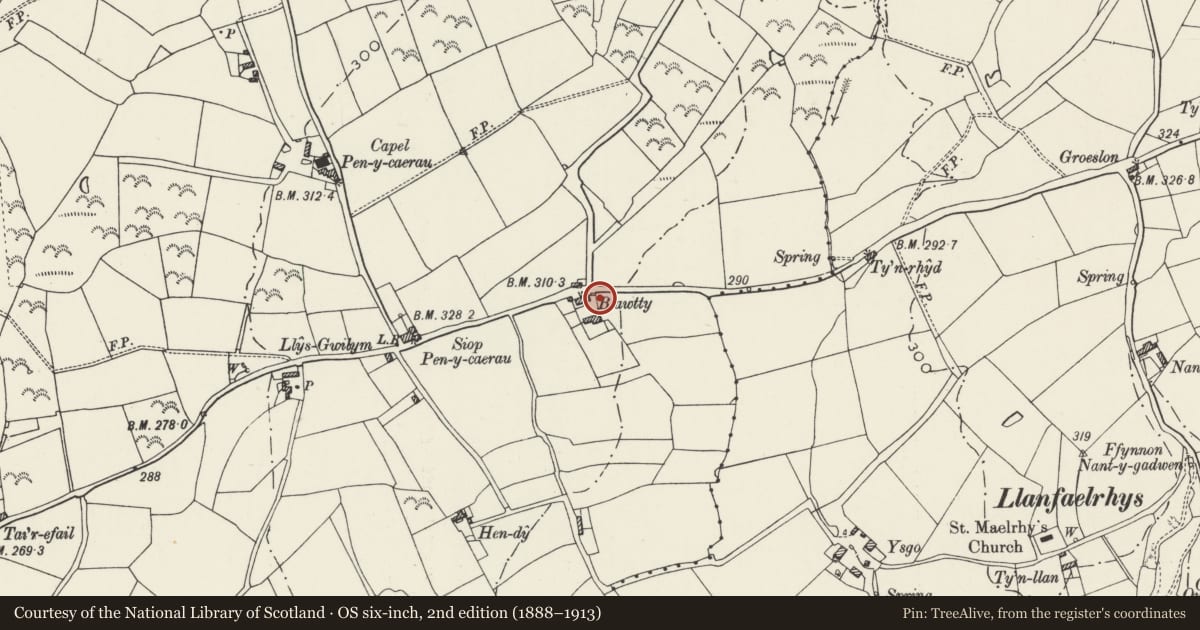 Ordnance Survey six-inch map, 2nd edition (1888–1913) covering the location of Pigsties at Blawdty, Aberdaron, Gwynedd, with a pin at the register's coordinates