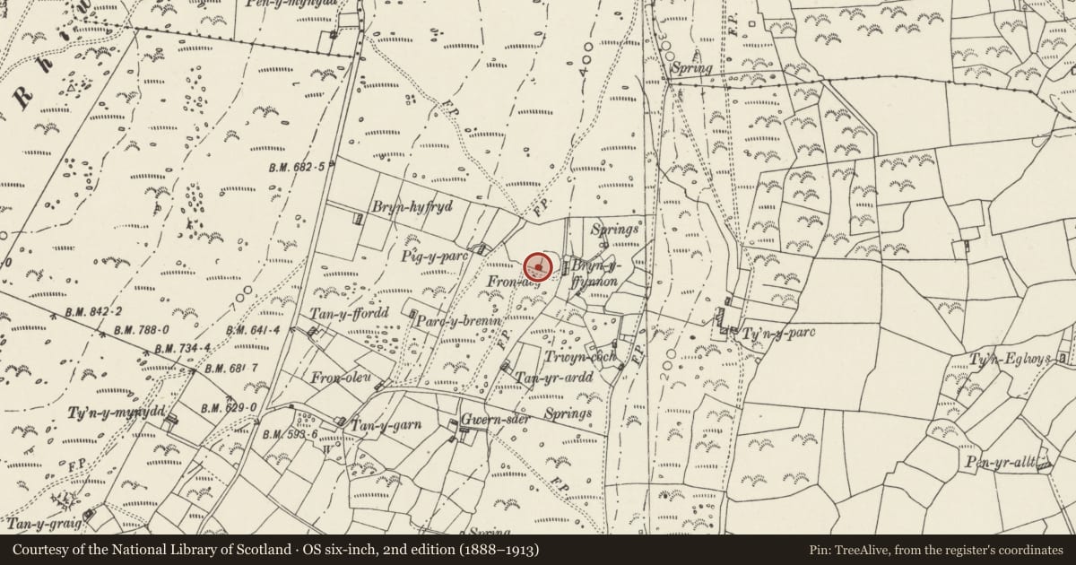 Ordnance Survey six-inch map, 2nd edition (1888–1913) covering the location of Frondeg, Aberdaron, Gwynedd, with a pin at the register's coordinates
