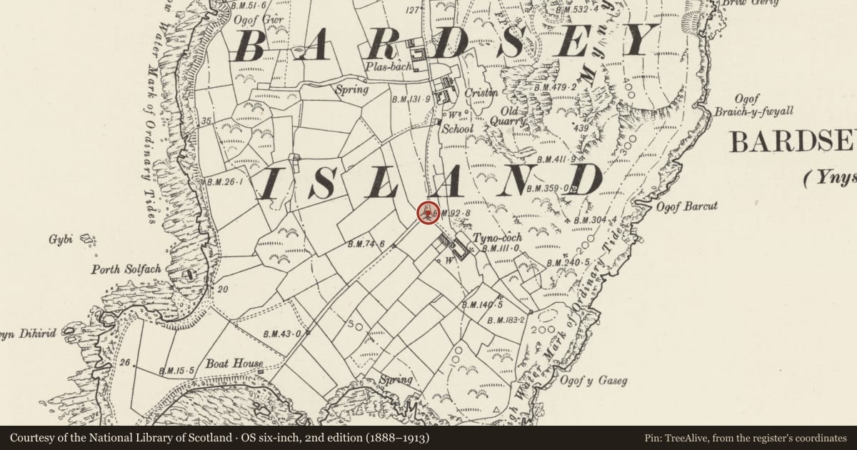 Ordnance Survey six-inch map, 2nd edition (1888–1913) covering the location of Limekiln, Aberdaron, Gwynedd, with a pin at the register's coordinates