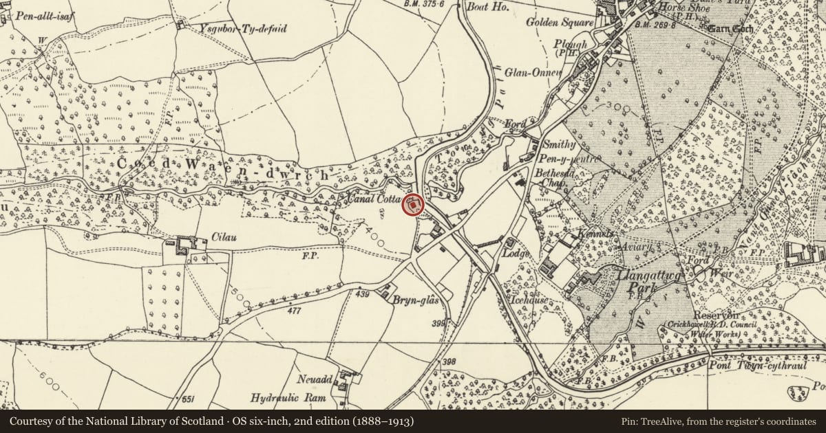 Ordnance Survey six-inch map, 2nd edition (1888–1913) covering the location of Canal House, Llangattock, Powys, with a pin at the register's coordinates