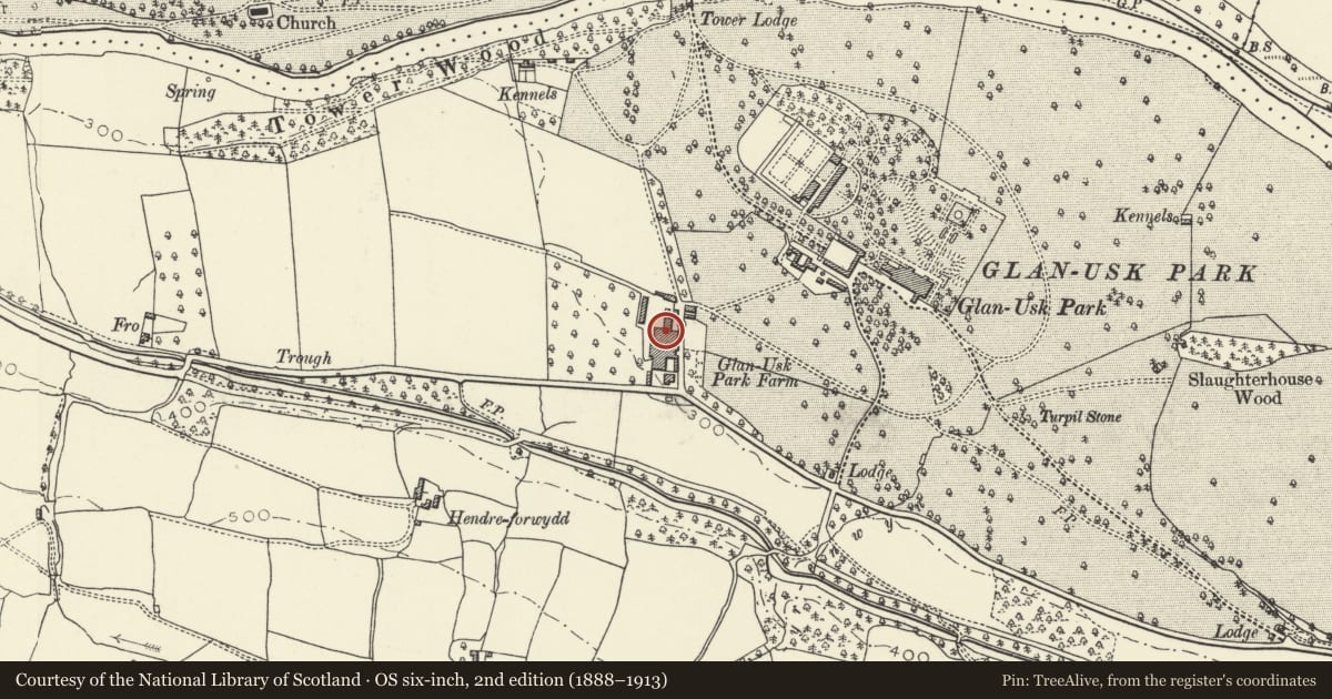 Ordnance Survey six-inch map, 2nd edition (1888–1913) covering the location of Threshing Barn with adjoining Hay Barn and Byre, Llangattock, Powys, with a pin at the register's coordinates