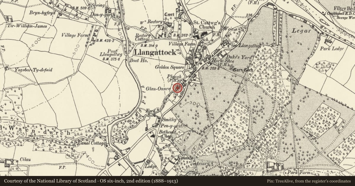 Ordnance Survey six-inch map, 2nd edition (1888–1913) covering the location of Glanonney, Llangattock, Powys, with a pin at the register's coordinates