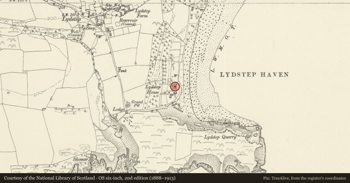 Ordnance Survey six-inch map, 2nd edition (1888–1913) covering the location of Lydstep House, Manorbier, Pembrokeshire, with a pin at the register's coordinates