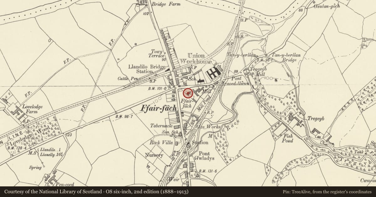 Ordnance Survey six-inch map, 2nd edition (1888–1913) covering the location of Cawdor Farmhouse, Cyngor Bro Dyffryn Cennen, Carmarthenshire, with a pin at the register's coordinates