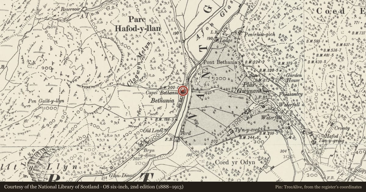 Ordnance Survey six-inch map, 2nd edition (1888–1913) covering the location of Bethania Chapel, Beddgelert, Gwynedd, with a pin at the register's coordinates