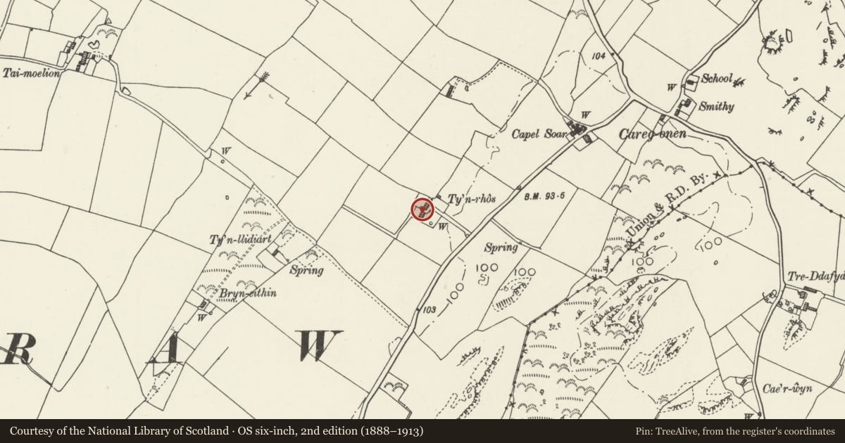 Ordnance Survey six-inch map, 2nd edition (1888–1913) covering the location of Tyn Rhos Uchaf, Aberffraw, Isle of Anglesey, with a pin at the register's coordinates
