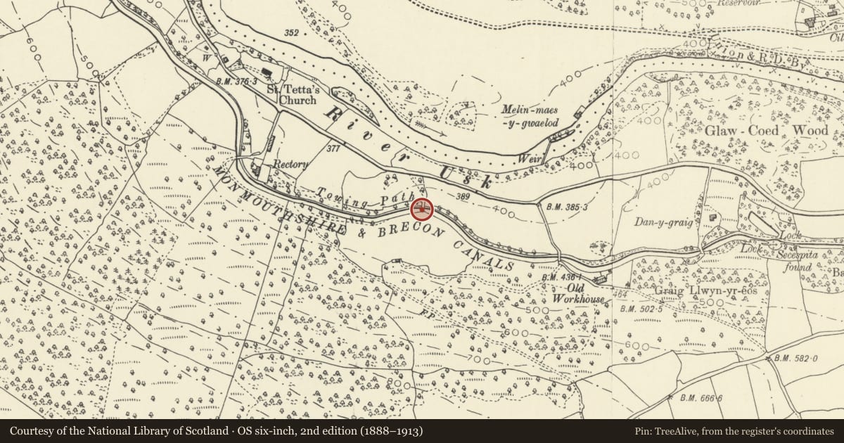 Ordnance Survey six-inch map, 2nd edition (1888–1913) covering the location of Dan-y-graig Bridge (Canal Bridge No.137), Talybont-on-Usk, Powys, with a pin at the register's coordinates