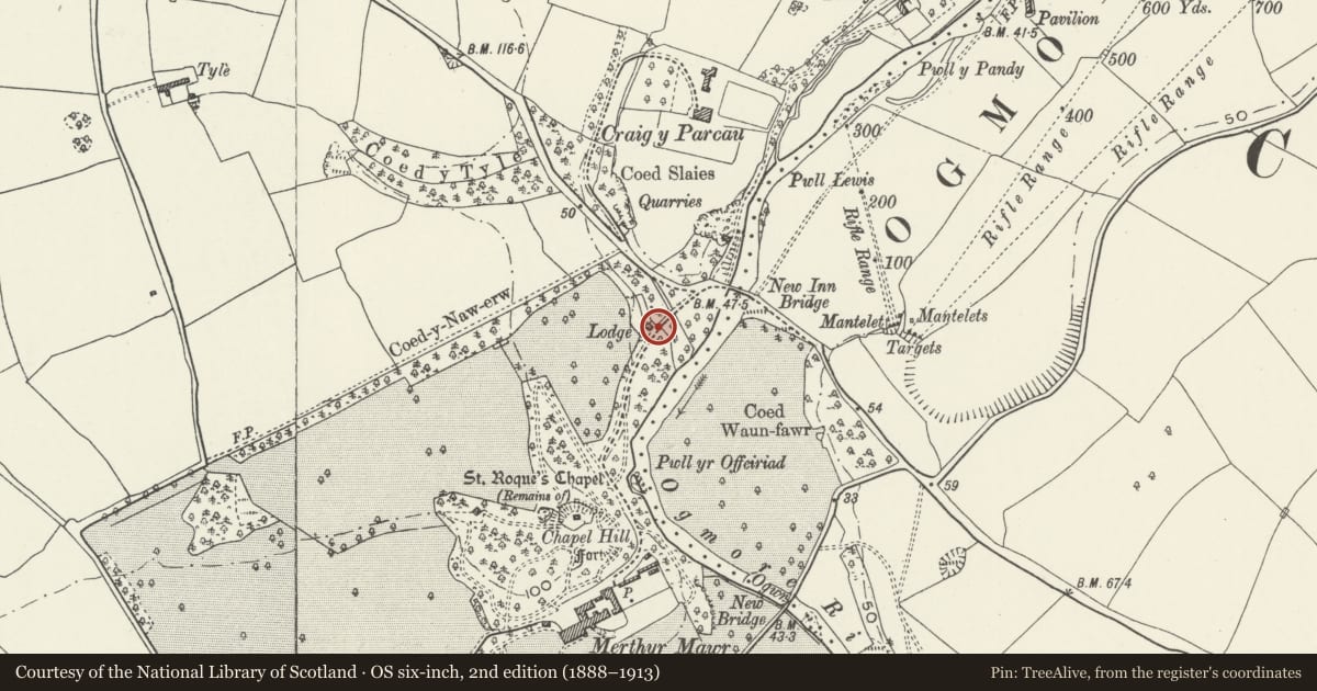 Ordnance Survey six-inch map, 2nd edition (1888–1913) covering the location of Gate, Gatepiers and Gate Posts at the entrance to Merthyr Mawr House, Bridgend, with a pin at the register's coordinates
