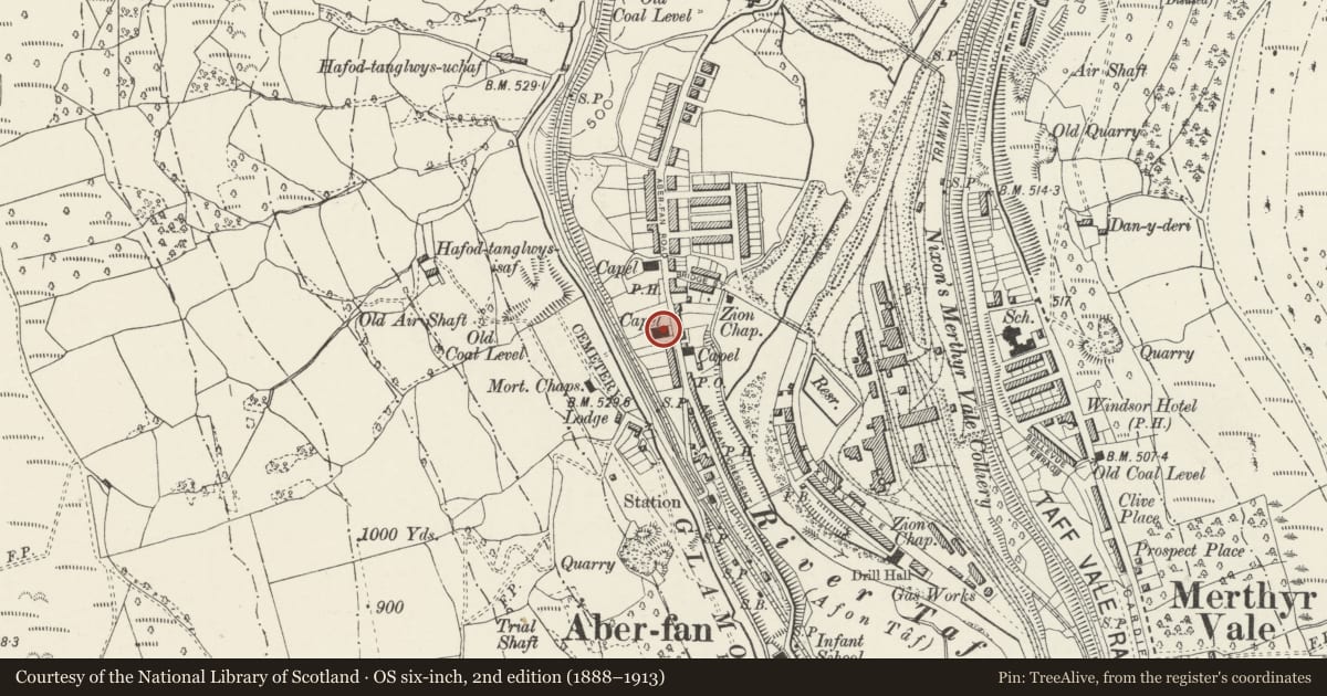 Ordnance Survey six-inch map, 2nd edition (1888–1913) covering the location of Aberfan Calvinistic Methodist Chapel, Merthyr Vale, Merthyr Tydfil, with a pin at the register's coordinates