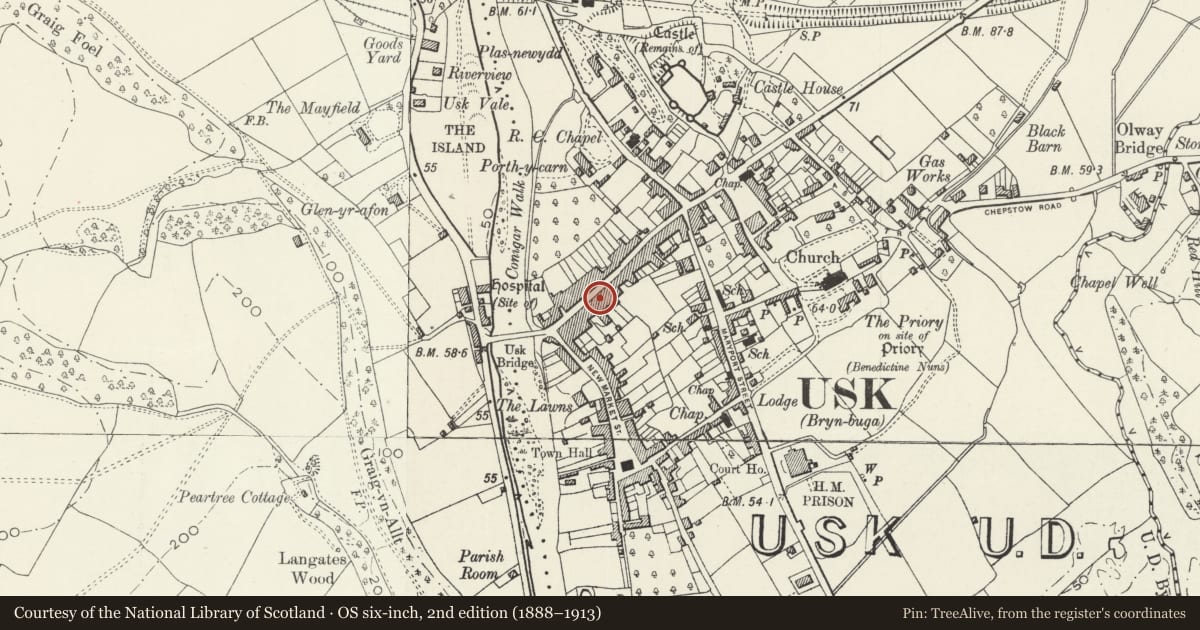 Ordnance Survey six-inch map, 2nd edition (1888–1913) covering the location of Inn Between PH, Usk, Monmouthshire, with a pin at the register's coordinates