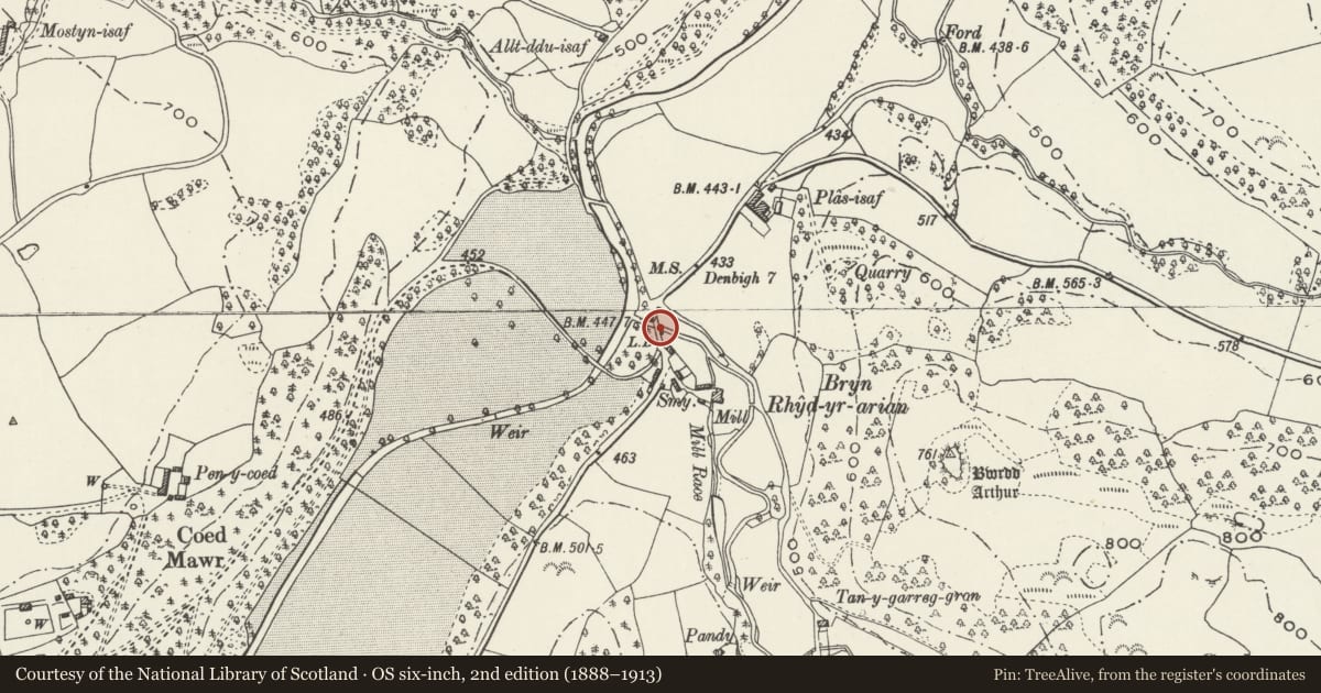 Ordnance Survey six-inch map, 2nd edition (1888–1913) covering the location of Pont Rhydyrarian, Llansannan, Conwy, with a pin at the register's coordinates