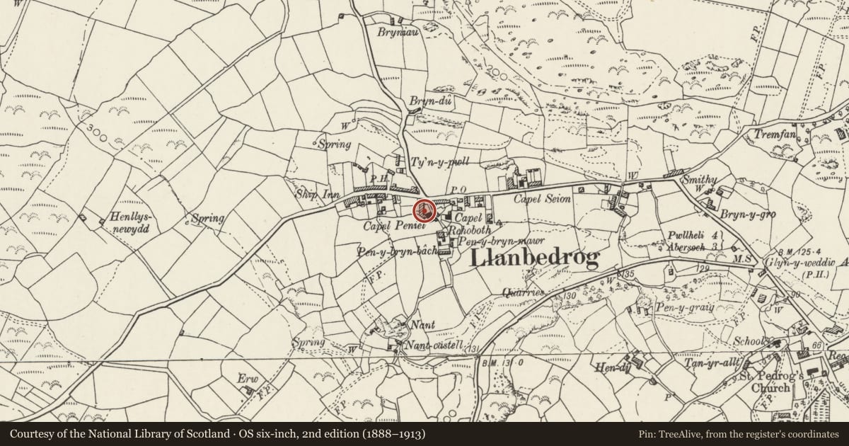 Ordnance Survey six-inch map, 2nd edition (1888–1913) covering the location of Schoolroom and Tan Capel, Llanbedrog, Gwynedd, with a pin at the register's coordinates