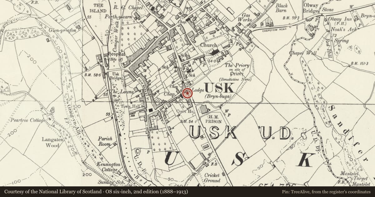 Ordnance Survey six-inch map, 2nd edition (1888–1913) covering the location of 48 Maryport Street, Usk, Monmouthshire, with a pin at the register's coordinates