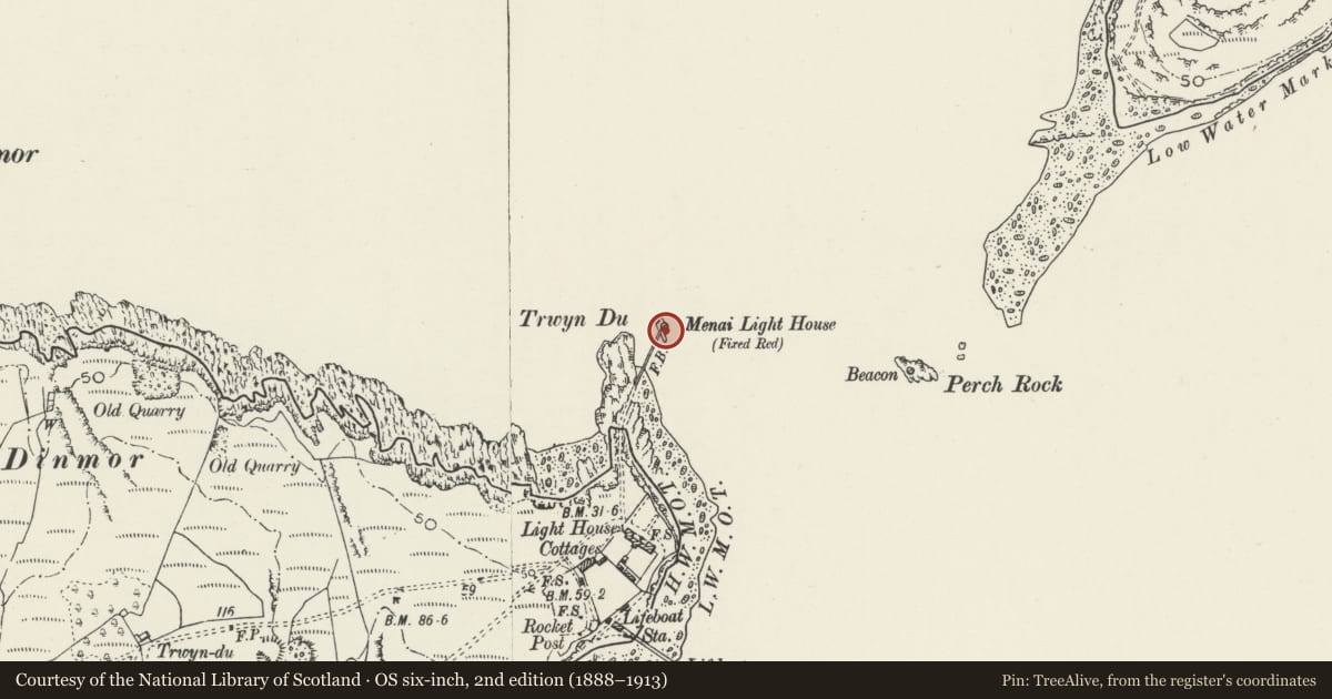 Ordnance Survey six-inch map, 2nd edition (1888–1913) covering the location of Trwyn Du, or Black Point, Lighthouse, Llangoed, Isle of Anglesey, with a pin at the register's coordinates
