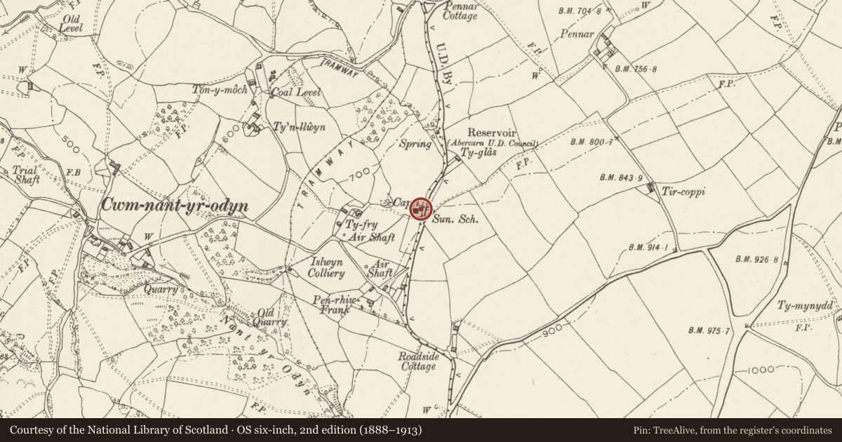 Ordnance Survey six-inch map, 2nd edition (1888–1913) covering the location of Monument to Rosser Williams at New Bethel, Pontllanfraith, Caerphilly, with a pin at the register's coordinates
