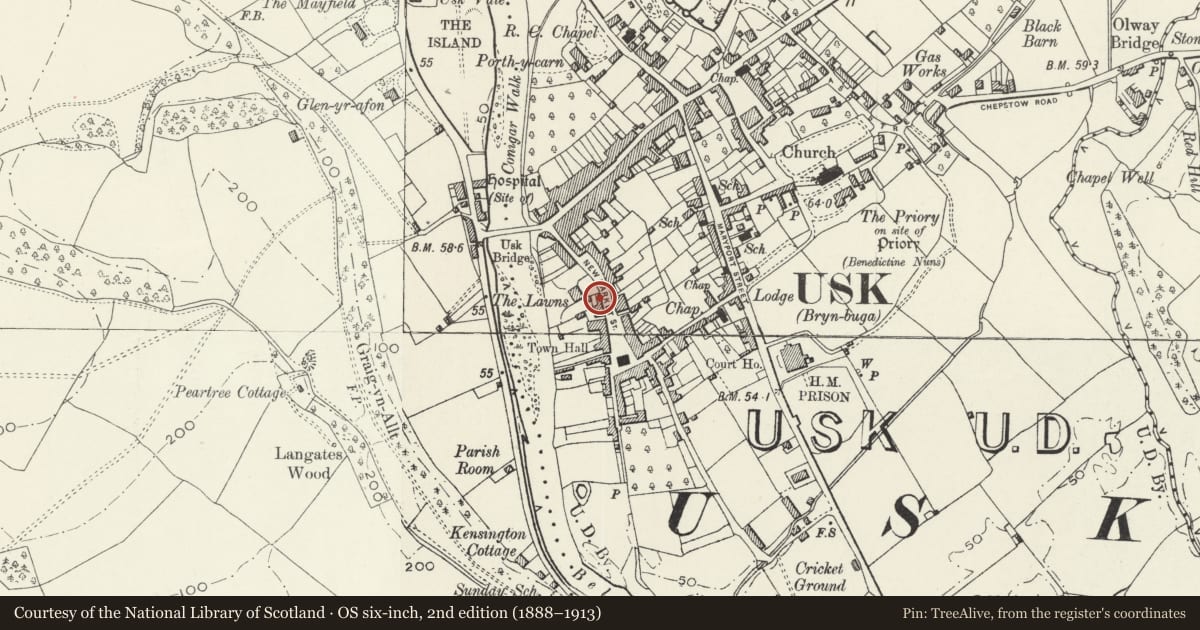 Ordnance Survey six-inch map, 2nd edition (1888–1913) covering the location of Former Stable Wing at No.16 New Market Street (The Lawns), Usk, Monmouthshire, with a pin at the register's coordinates