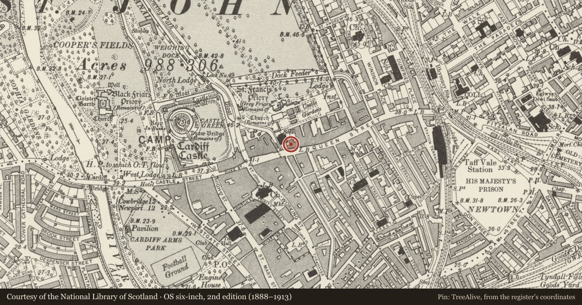 Ordnance Survey six-inch map, 2nd edition (1888–1913) covering the location of Lloyds Bank, Castle, Cardiff, with a pin at the register's coordinates