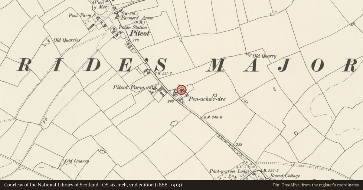 Ordnance Survey six-inch map, 2nd edition (1888–1913) covering the location of Barn & Cow-houses at Pen Ucha Dre, St. Bride's Major, Vale of Glamorgan, with a pin at the register's coordinates