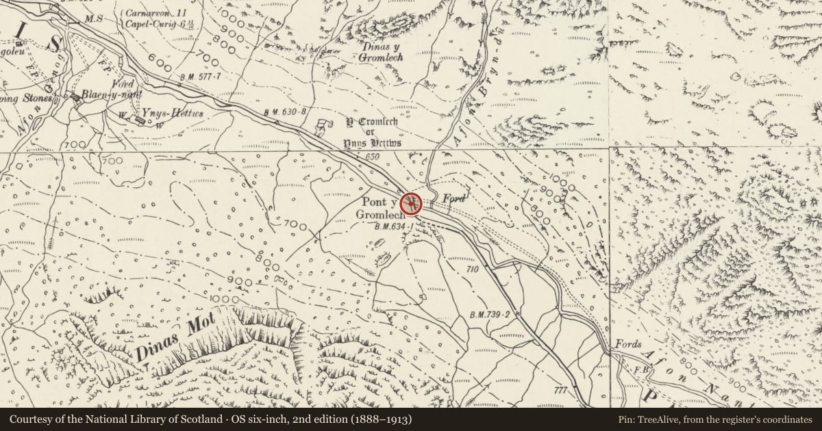 Ordnance Survey six-inch map, 2nd edition (1888–1913) covering the location of Pont y Gromlech, Llanberis, Gwynedd, with a pin at the register's coordinates
