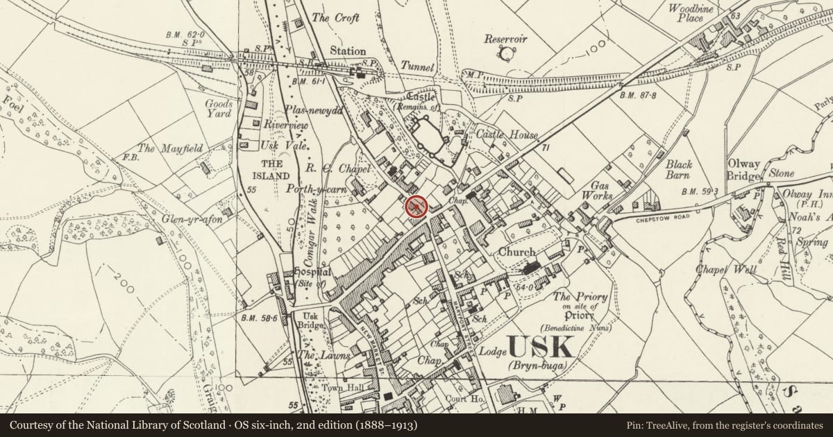 Ordnance Survey six-inch map, 2nd edition (1888–1913) covering the location of No.3 Porthycarne Street, and attached iron railings, Usk, Monmouthshire, with a pin at the register's coordinates
