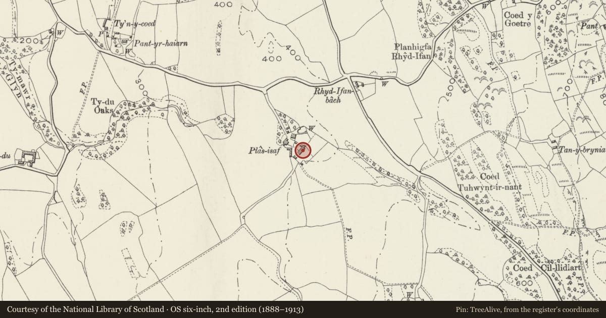 Ordnance Survey six-inch map, 2nd edition (1888–1913) covering the location of L-shaped agricultural range at Plas Isa, Llansanffraid Glan Conwy, Conwy, with a pin at the register's coordinates
