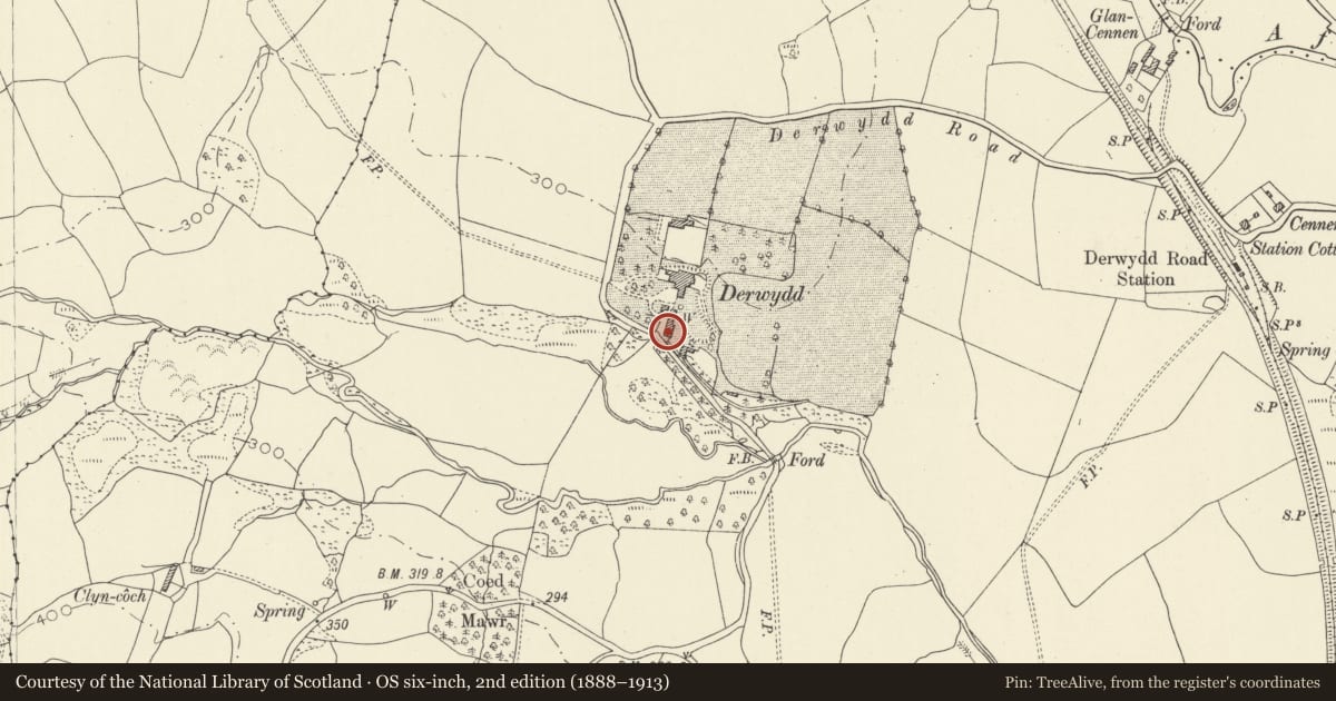 Ordnance Survey six-inch map, 2nd edition (1888–1913) covering the location of Derwydd Stable Cottage and Related Walls, Llandybie, Carmarthenshire, with a pin at the register's coordinates